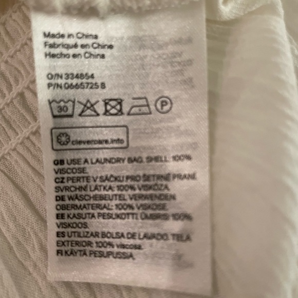 H&M White Long Sleeved Peasant Top **Brand New, Tags On!**  Size 8 - Picture 4 of 5